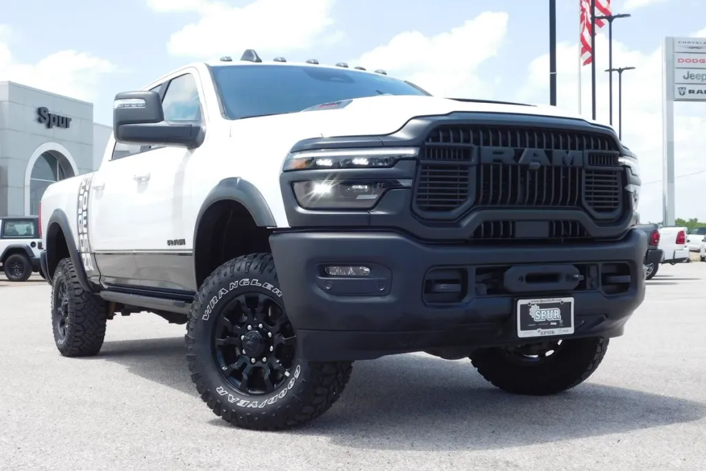 2025 Ram 2500 Power Wagon photo 1