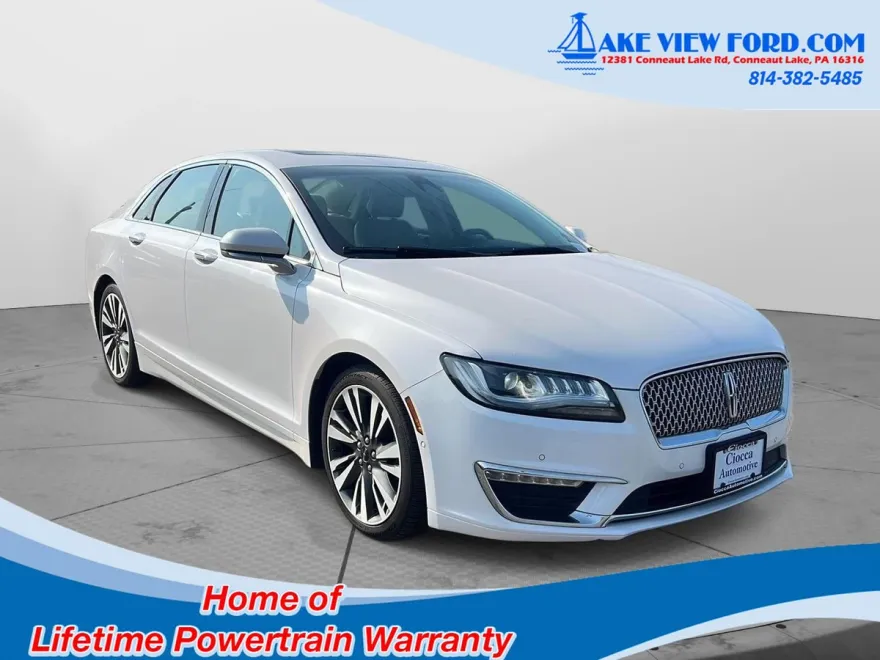 2020 Lincoln MKZ Reserve photo 1