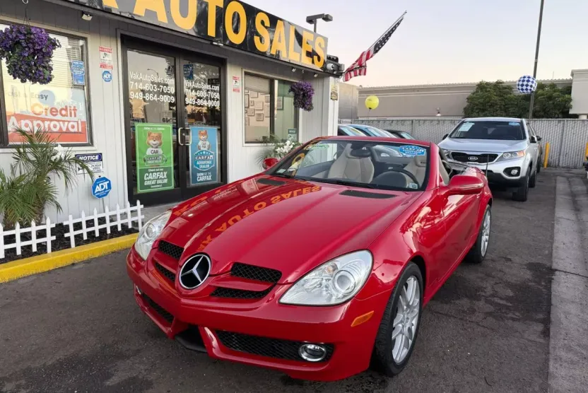 2009 Mercedes Benz SLK 300 photo 1