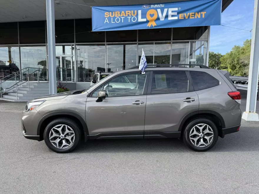 2019 Subaru Forester Premium Base photo 1