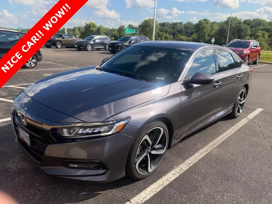 2019 Honda Accord Sport 1.5T photo 1