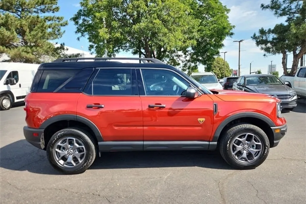 2024 Ford Bronco Sport Badlands photo 1