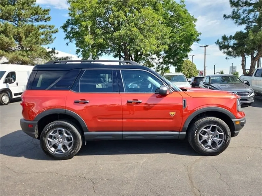 2024 Ford Bronco Sport Badlands photo 1