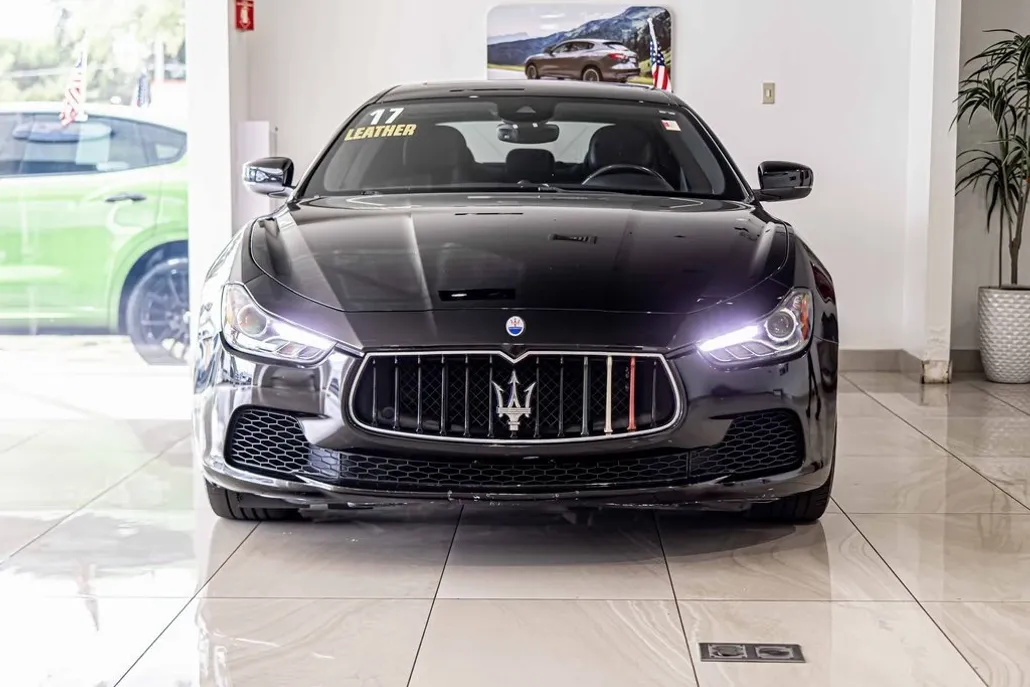 2017 Maserati Ghibli S Q4 photo 1