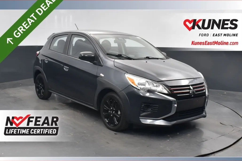 2024 Mitsubishi Mirage Black Edition photo 1