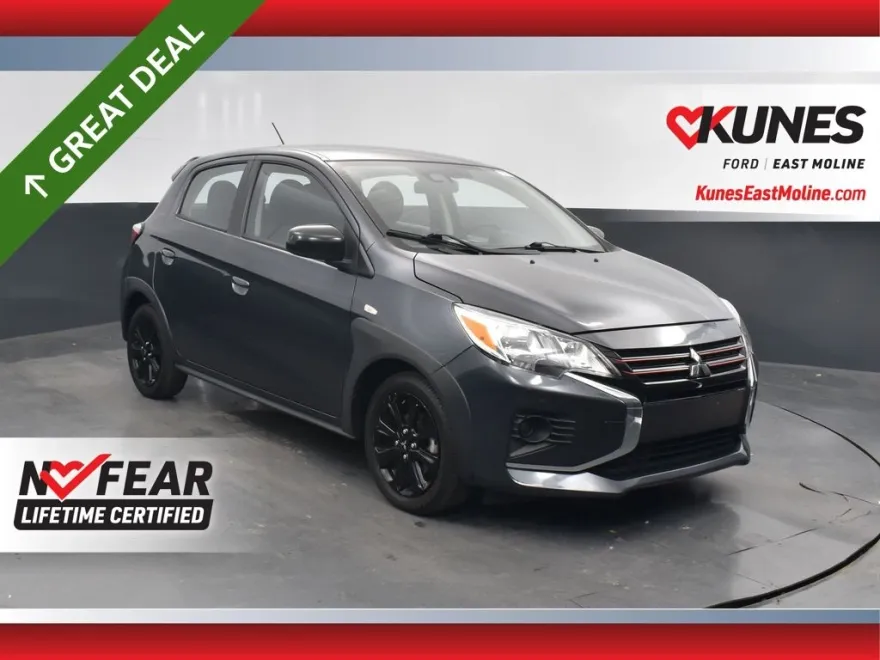 2024 Mitsubishi Mirage Black Edition photo 1