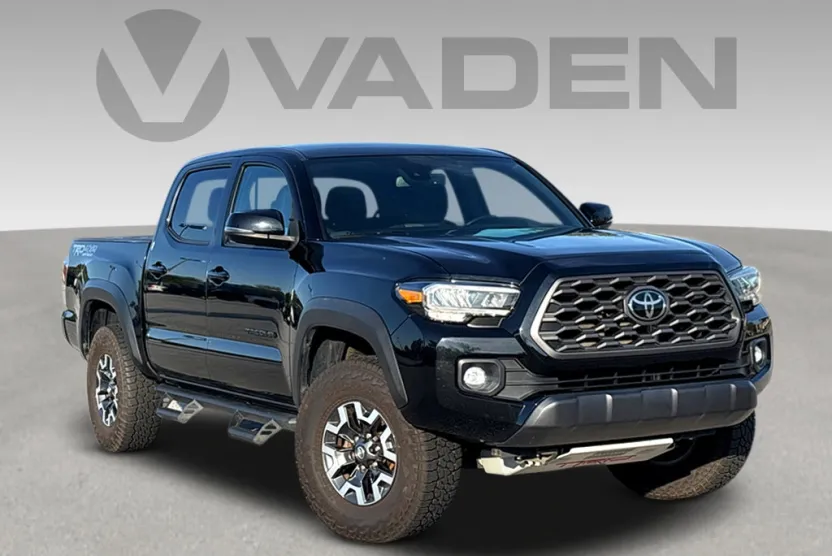 2022 Toyota Tacoma TRD Off-Road photo 1