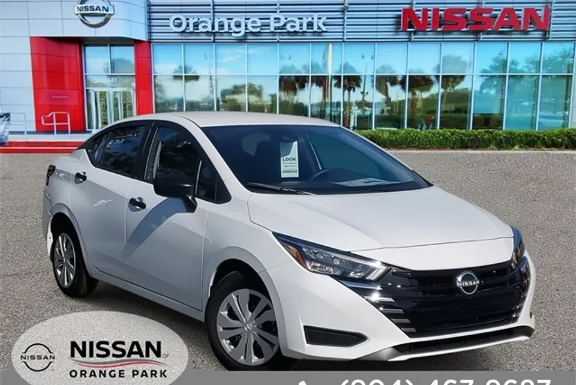 2025 Nissan Versa S photo 1