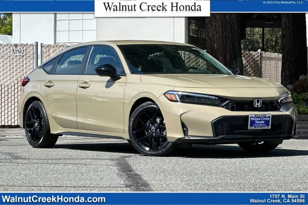 2025 Honda Civic Sport Hatchback photo 1