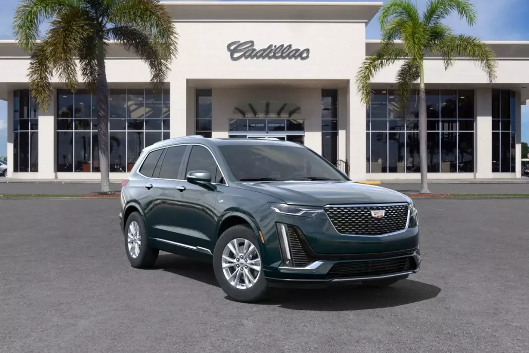 2025 Cadillac XT6 Luxury photo 1