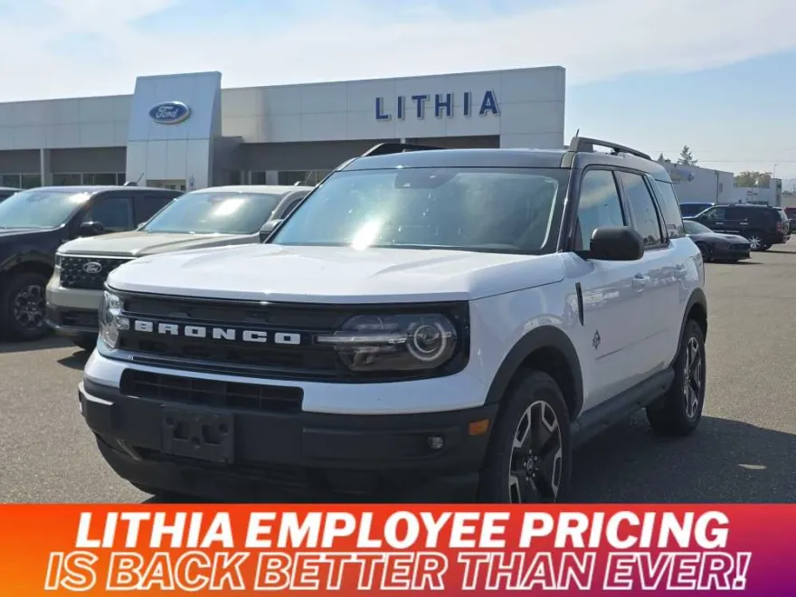 2021 Ford Bronco Sport Outer Banks photo 1