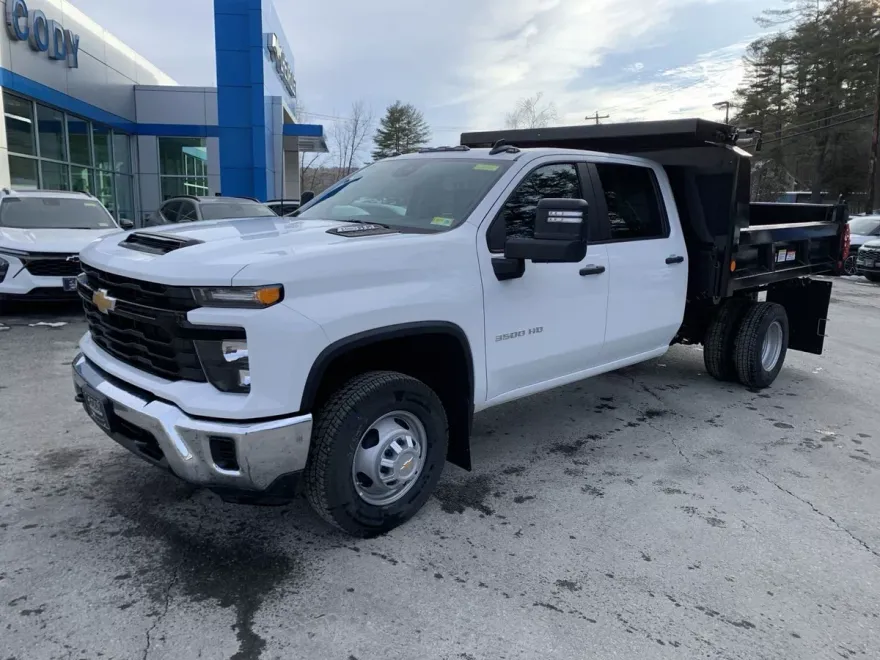 2024 Chevrolet Silverado 3500HD Work Truck photo 1