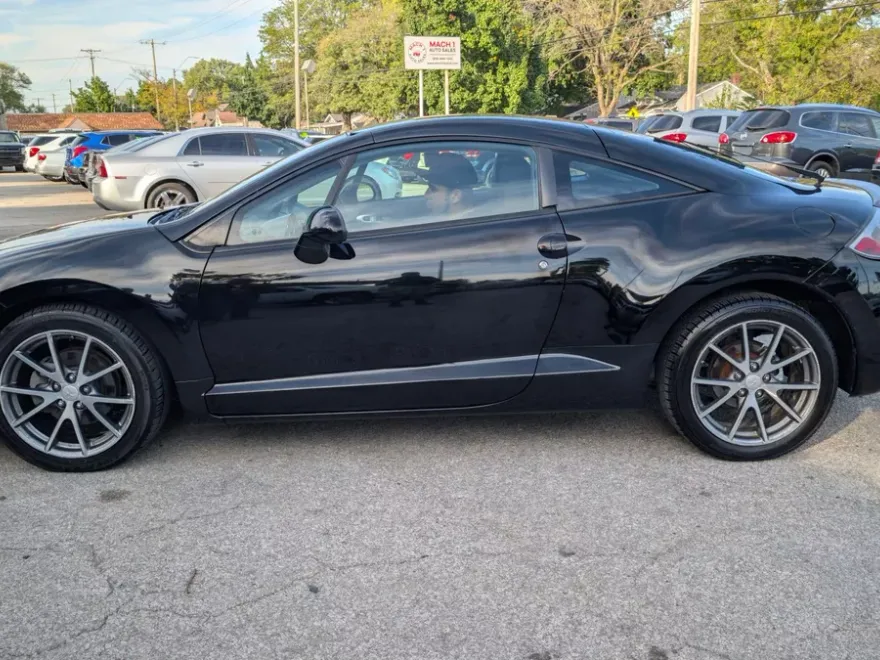 2012 Mitsubishi Eclipse GS photo 1