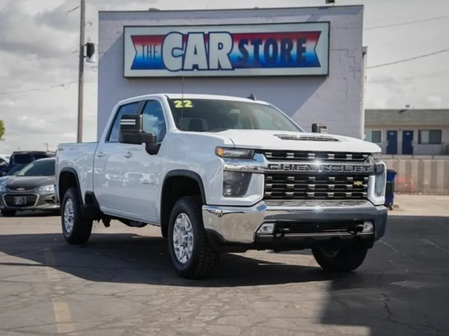 2022 Chevrolet Silverado 3500HD LT photo 1