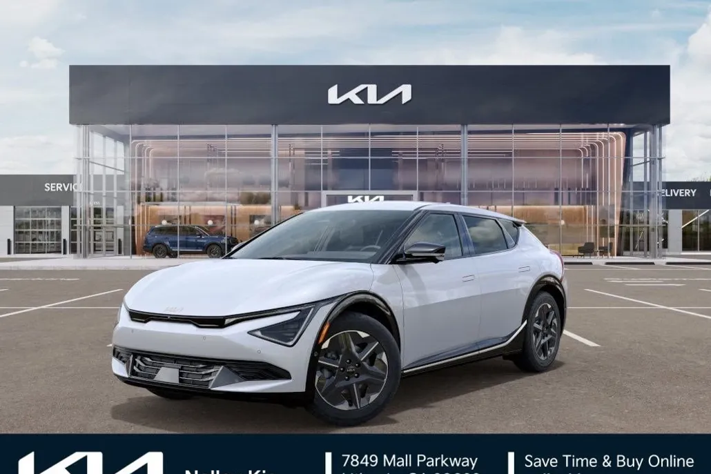 2025 Kia EV6 Light photo 1