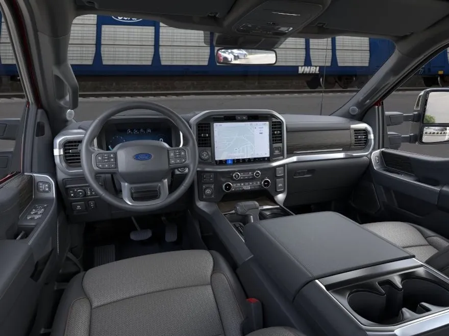 2025 Ford F-150 Lariat photo 1