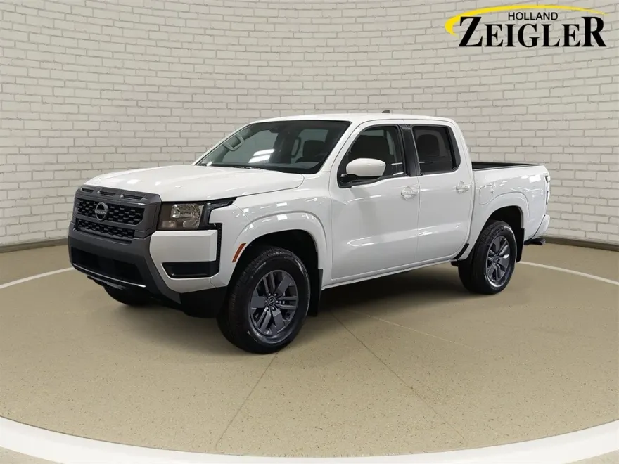 2025 Nissan Frontier SV photo 1