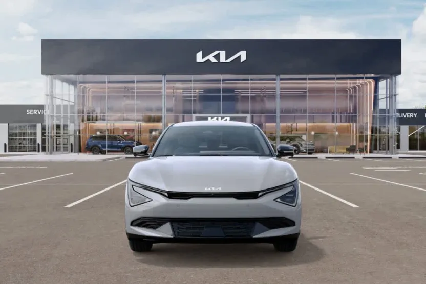 2025 Kia EV6 Wind photo 1