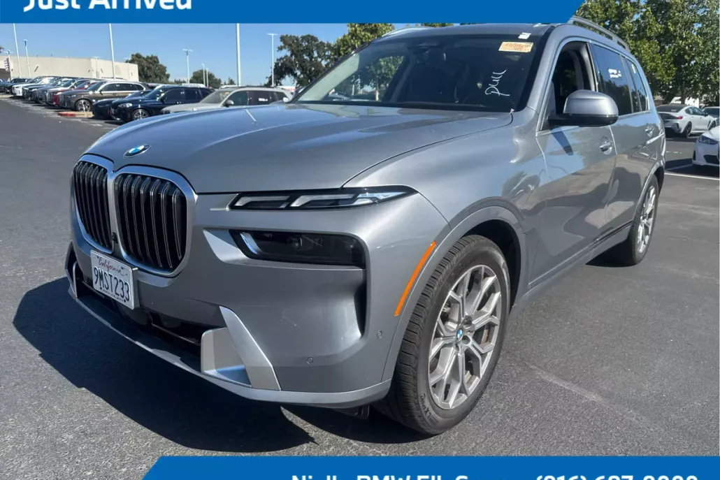 2025 Bmw X7 xDrive40i photo 1