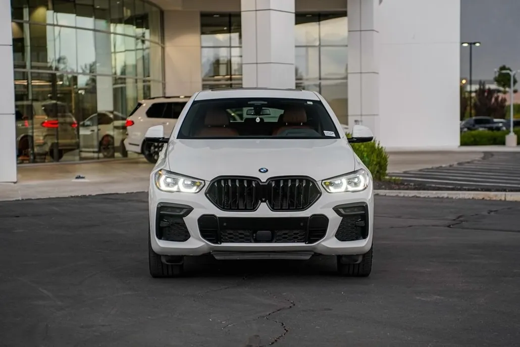 2022 Bmw X6 M50i photo 1
