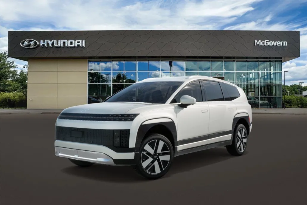 2026 Hyundai Ioniq SEL photo 1