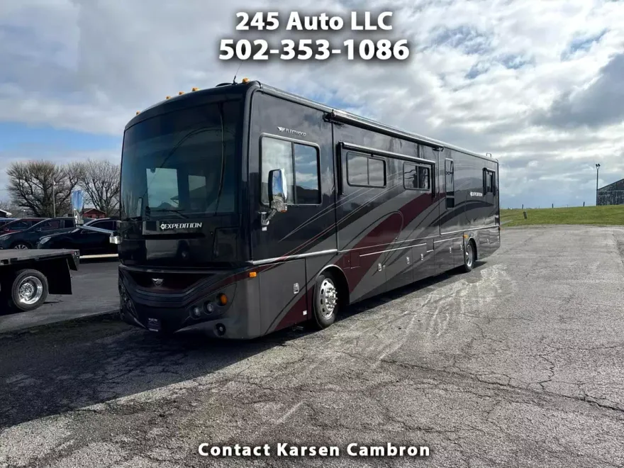 2014 Freightliner XC-M Modular Rail Rear Engine Motor Home Chassis photo 1