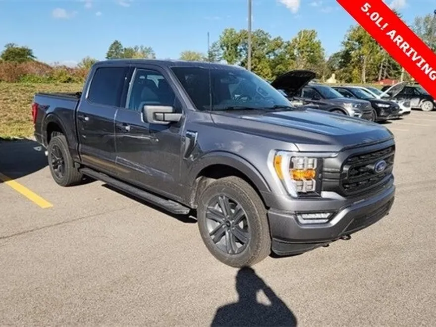 2022 Ford F-150 XLT photo 1