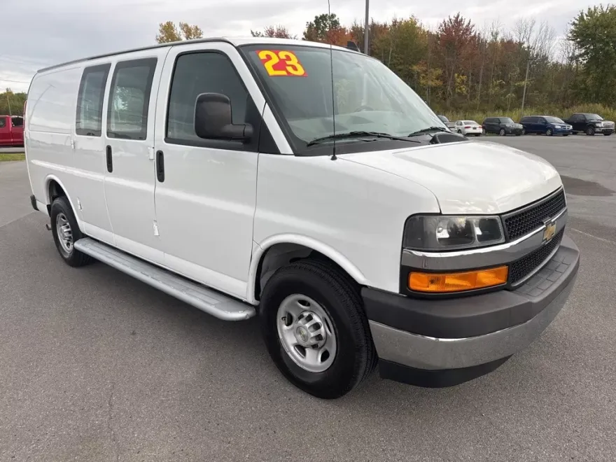 2023 Chevrolet Express 2500 Work Van Cargo photo 1