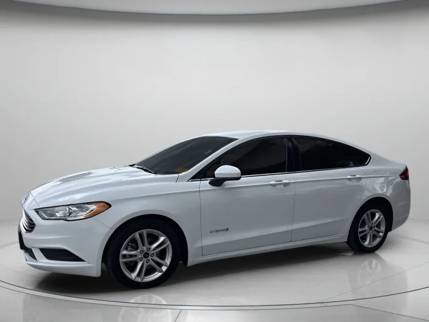 2018 Ford Fusion Hybrid S photo 1