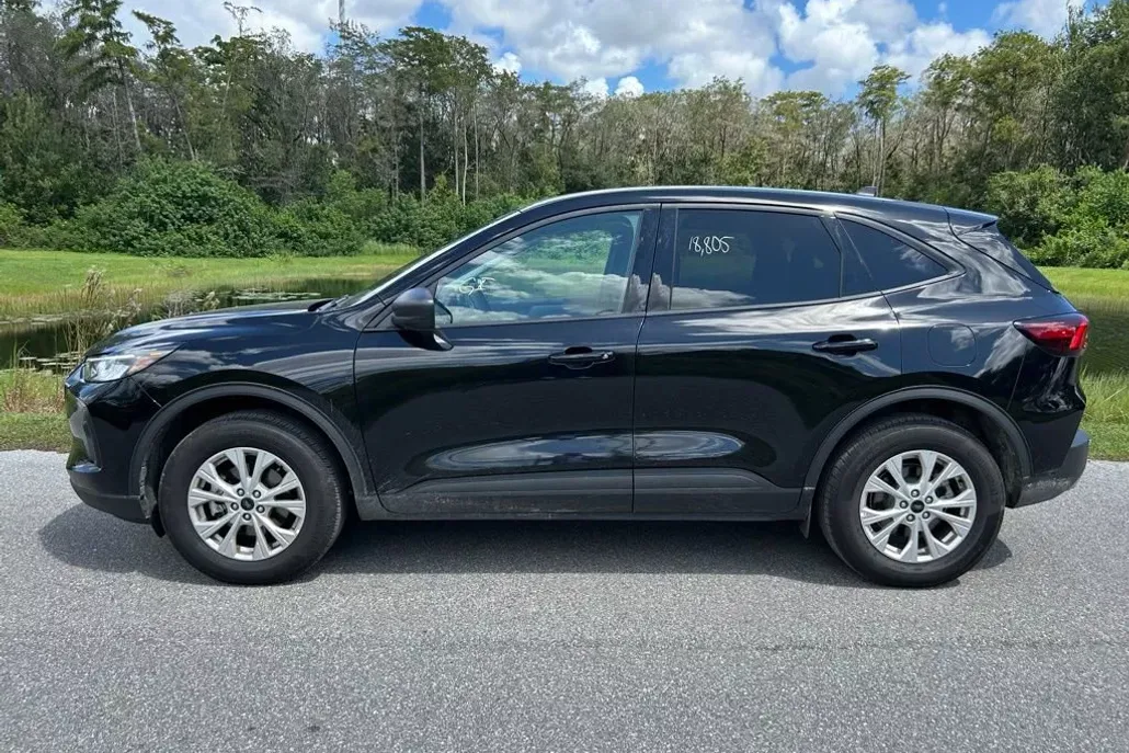 2025 Ford Escape Active photo 1