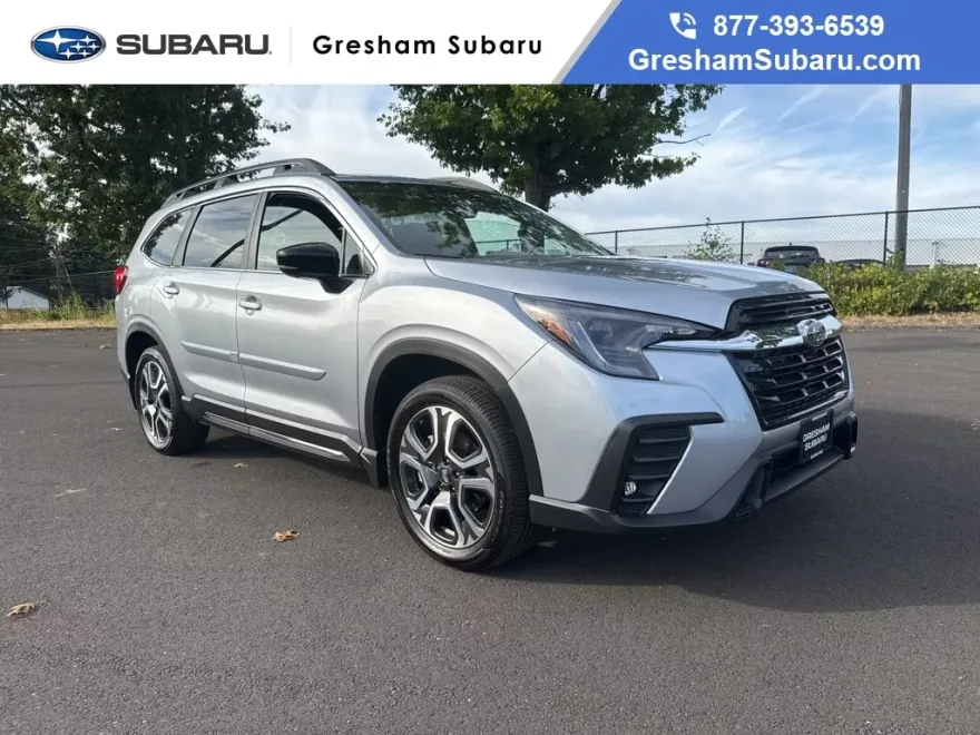 2025 Subaru Ascent Limited photo 1