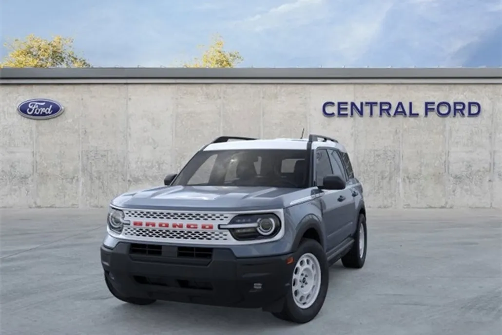2025 Ford Bronco Sport Heritage photo 1