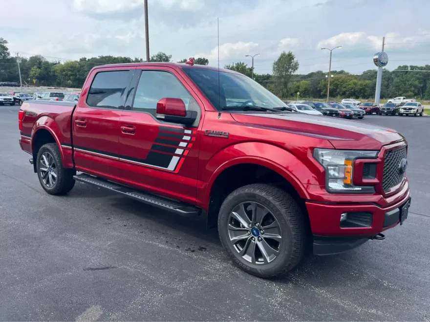 2018 Ford F-150 Lariat photo 1