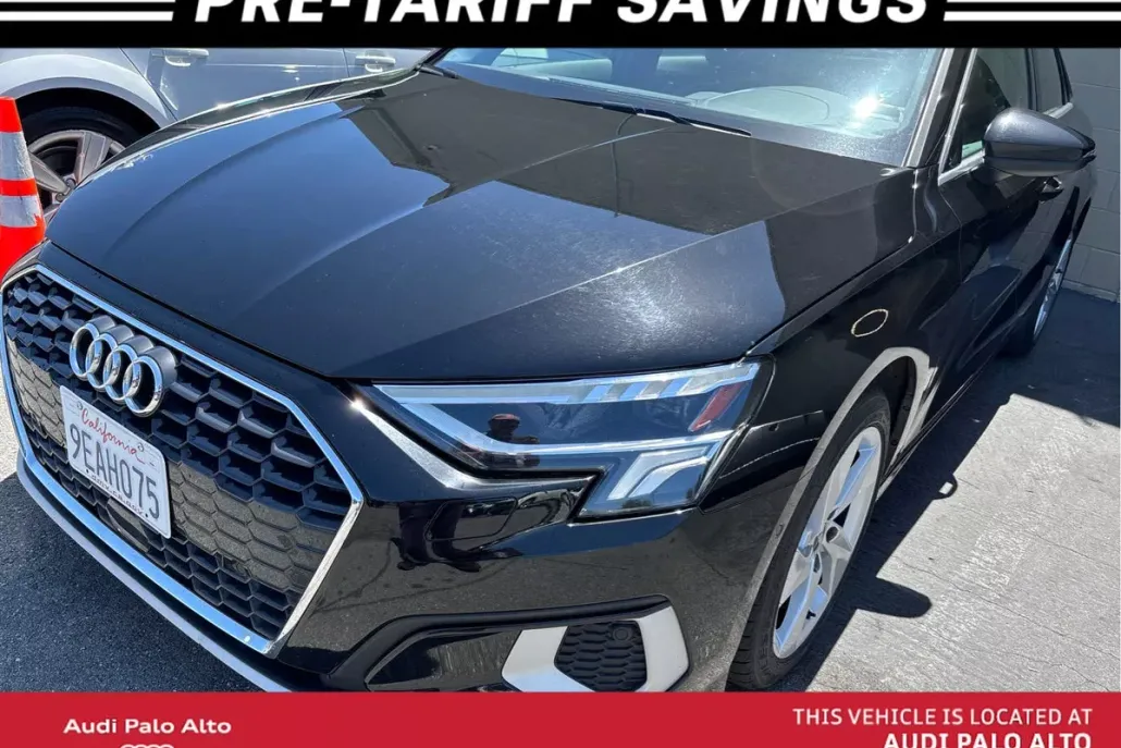 2023 Audi A3 Premium photo 1