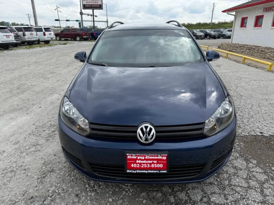 2013 Volkswagen Jetta SportWagen SE photo 1