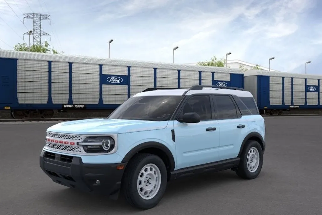 2025 Ford Bronco Sport Heritage photo 1