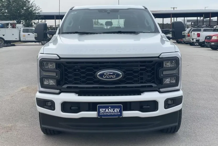 2026 Ford F-350 XL photo 1