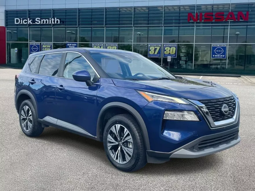 2023 Nissan Rogue SV photo 1