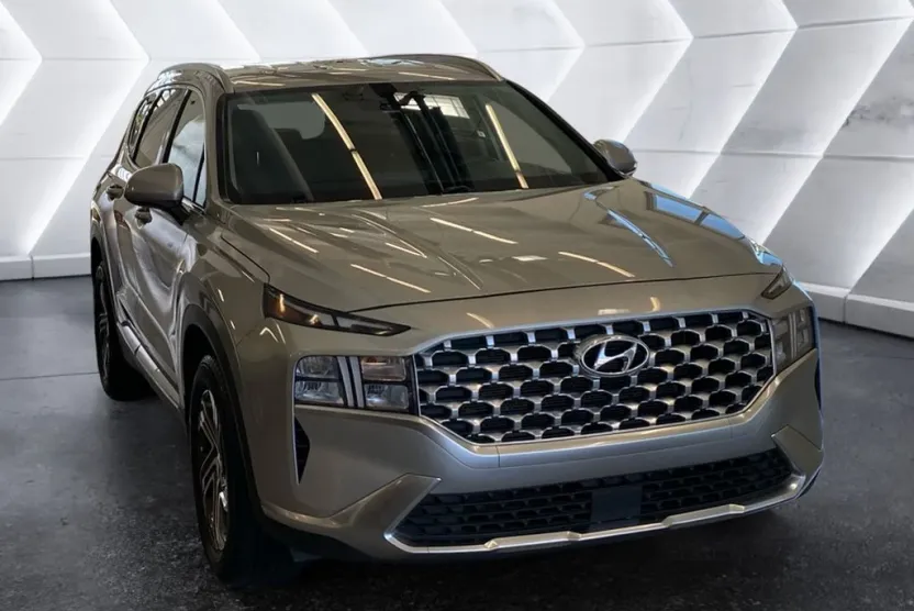 2022 Hyundai Santa Fe SEL photo 1