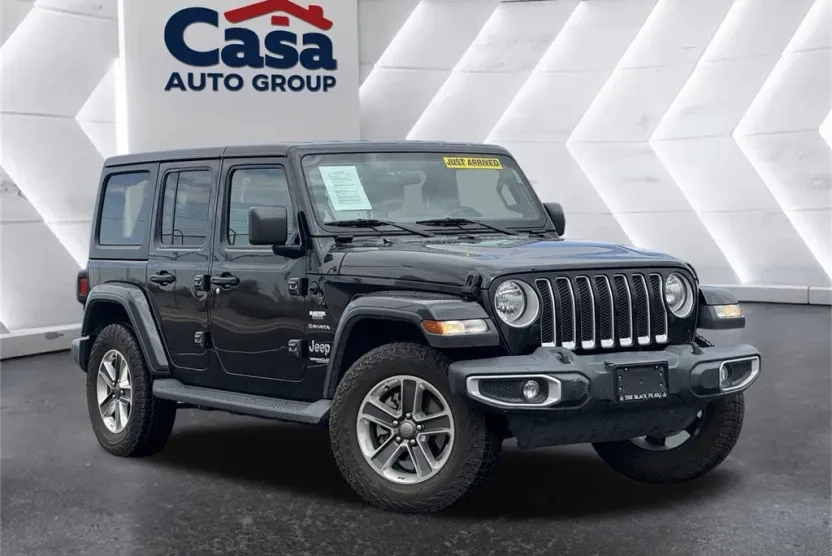 2021 Jeep Wrangler Unlimited Sahara photo 1