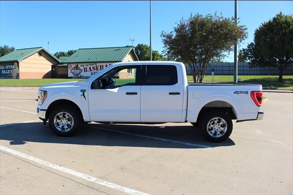 2023 Ford F-150 XLT photo 1