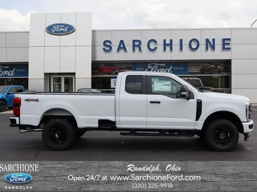 2025 Ford F-350 XL photo 1