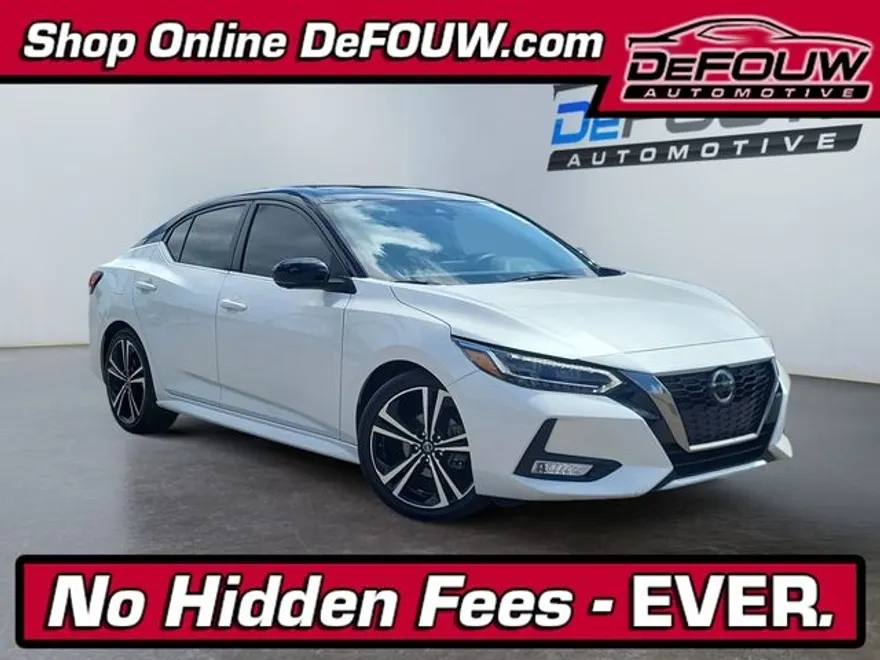 2023 Nissan Sentra SR photo 1