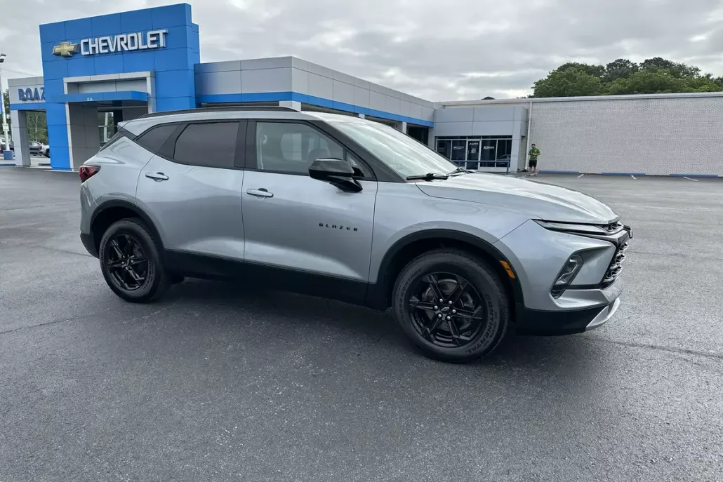 2023 Chevrolet Blazer 2LT photo 1