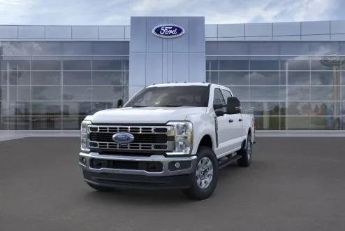 2025 Ford F-250 XLT photo 3
