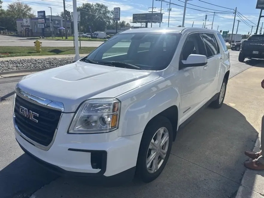 2017 Gmc Terrain SLE photo 1
