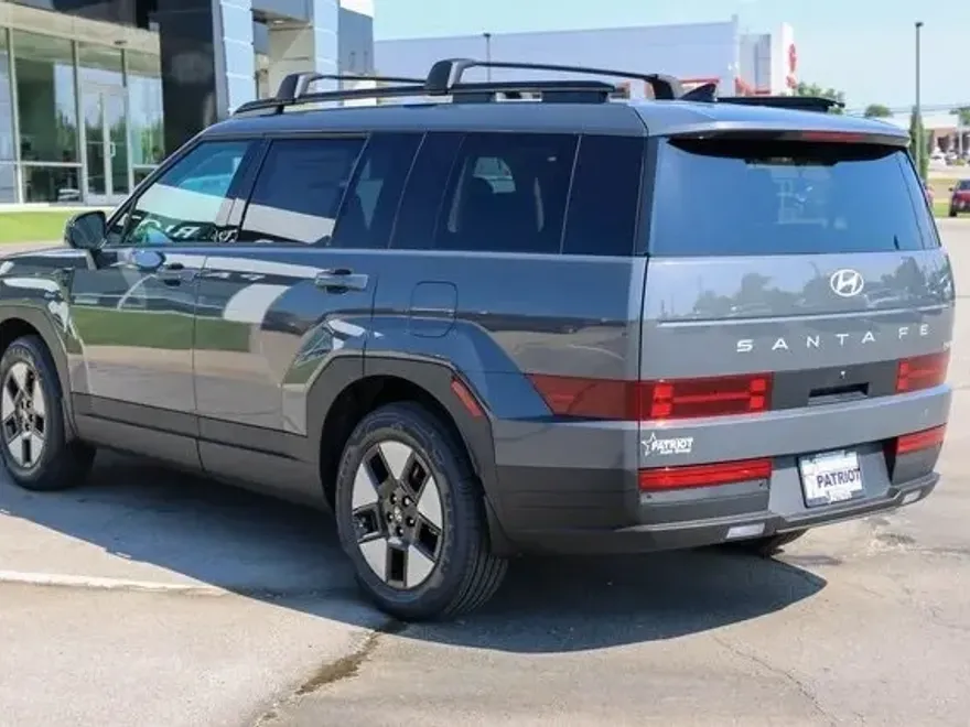2026 Hyundai Santa Fe SEL photo 1