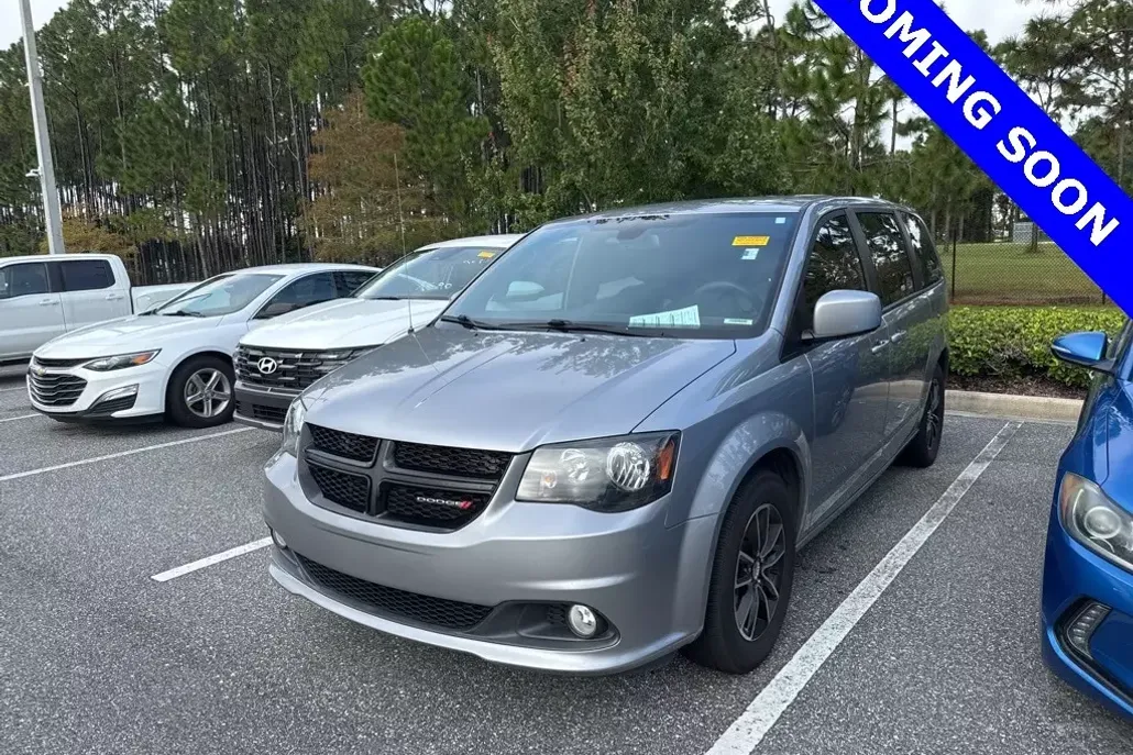 2019 Dodge Grand Caravan SXT photo 1