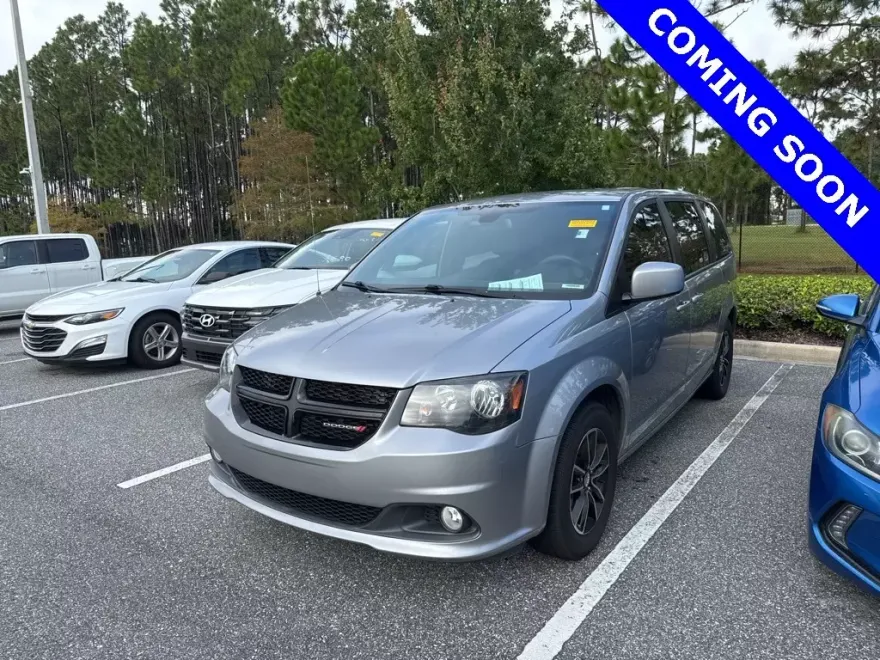 2019 Dodge Grand Caravan SXT photo 1