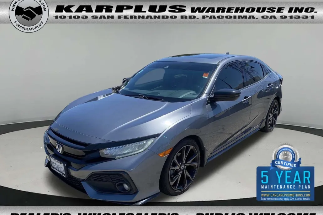 2019 Honda Civic Hatchback Sport Touring photo 1